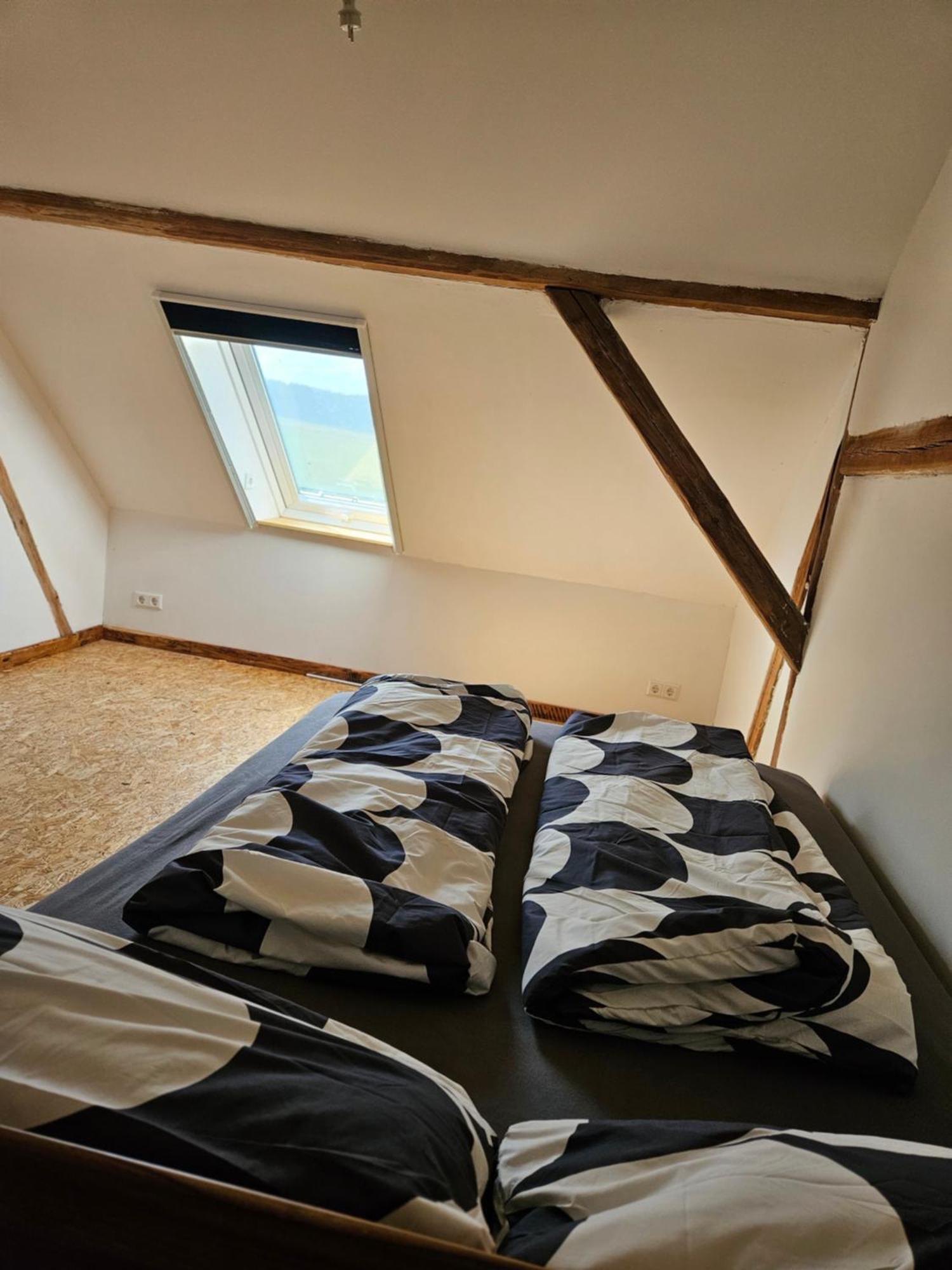 Unterkunft , Ferienwohnung Auf Dem Land, Monteurswohnung คาเมนซ์ ภายนอก รูปภาพ